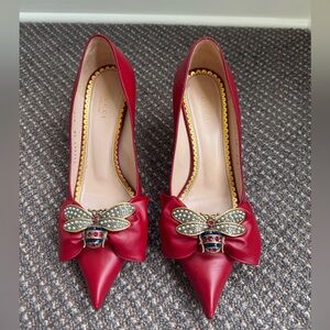 Gucci Heels Sz 38